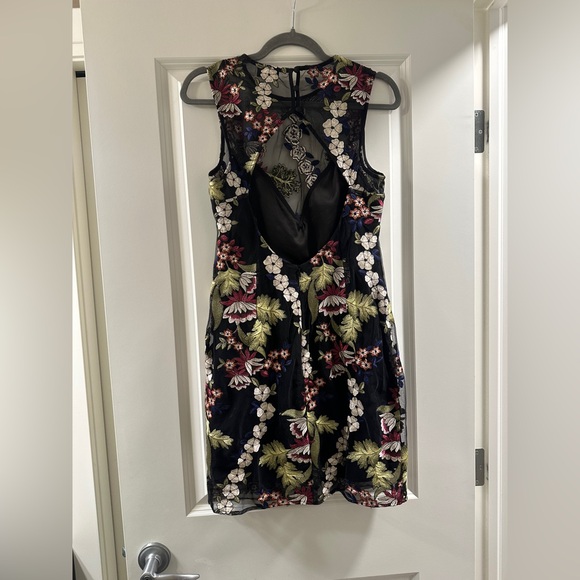 Bardot Black Floral Mini Dress - Picture 4 of 4
